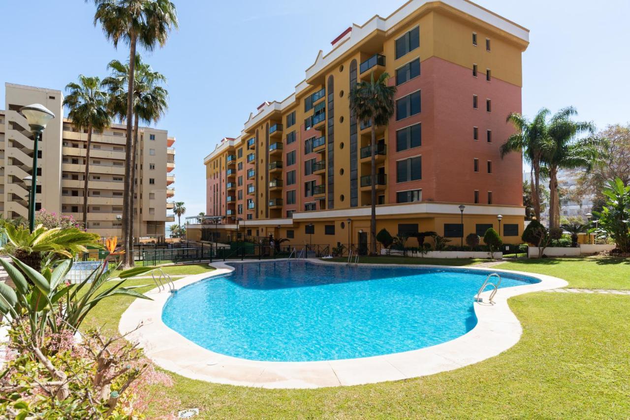 Apartamento Residencial Bajondillo トレモリノス エクステリア 写真
