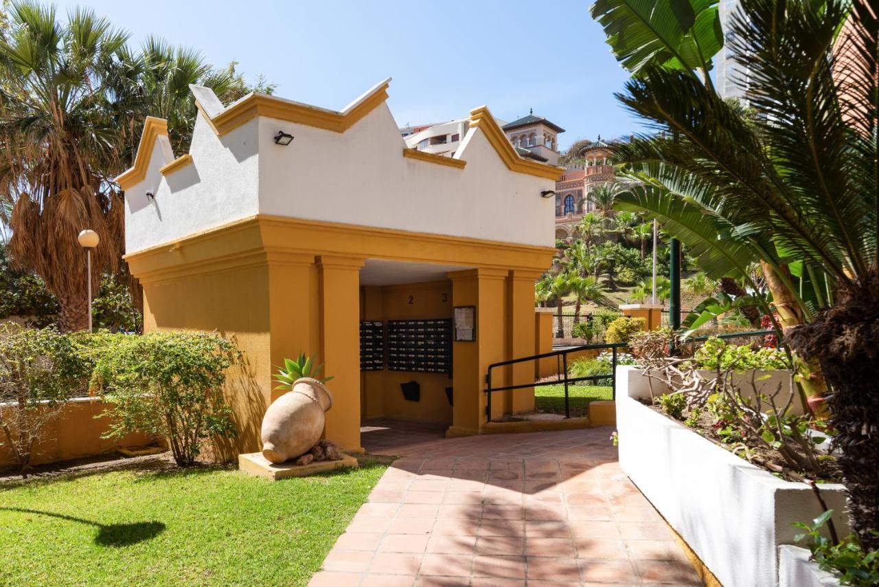 Apartamento Residencial Bajondillo トレモリノス エクステリア 写真
